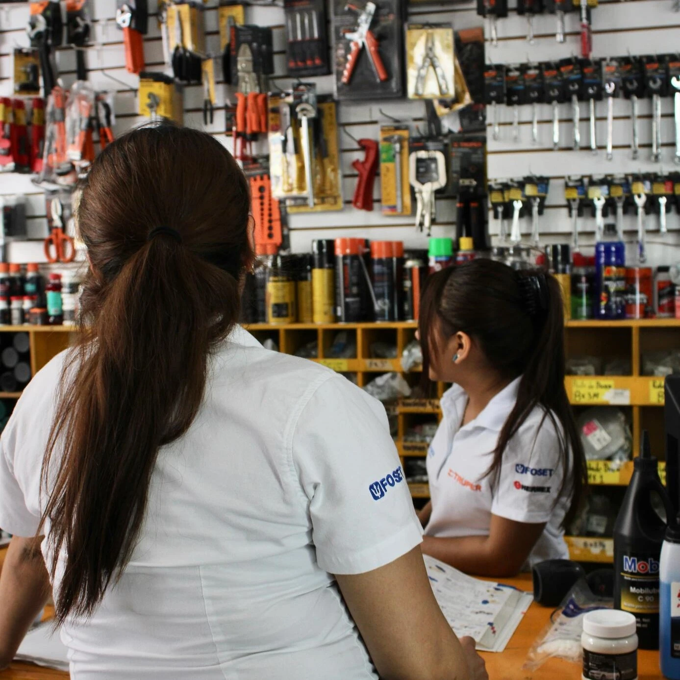 Ferretería La Favorita